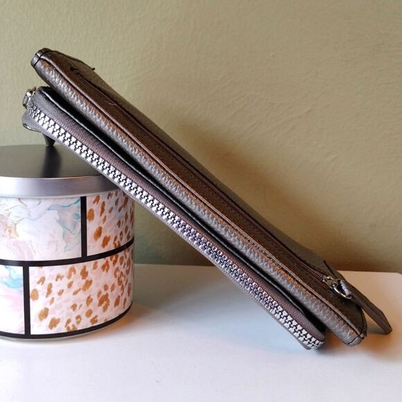 Tahari Metallic Silver Vegan Protective Lining 8" Trifold Wallet Clutch - Picture 14 of 15